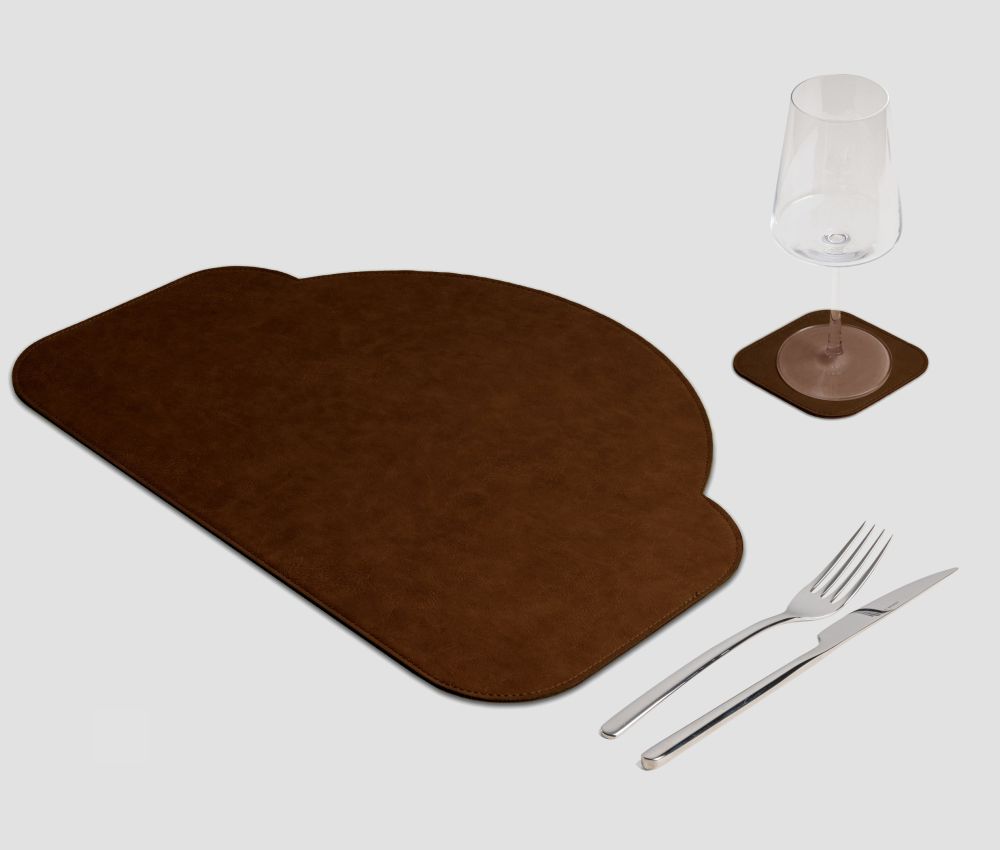 Menu with elastic in navy leather Menu with elastic in navy leather Arch Vintage Barrique Placemat