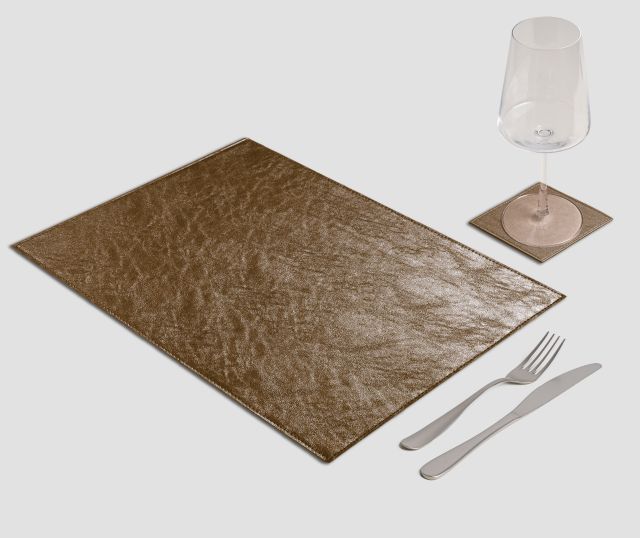 Rectangular Placemat Metal Edge Oxide