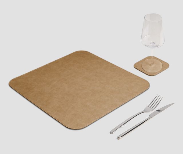 Mantel individual cuadrado de arena vintage