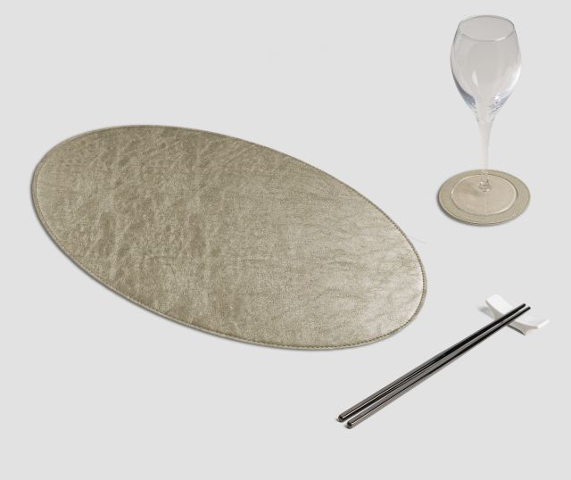 Oval Metal Placemat Platinum