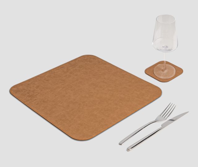 Mantel individual cuadrado de tabaco vintage